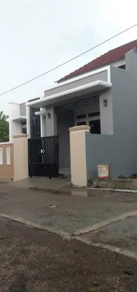 Tukang bangunan