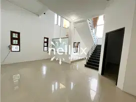 Dijual Rumah Lux di Batununggal Bandung