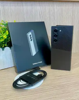 Samsung ZFold6 12/256gb Crafted Black.