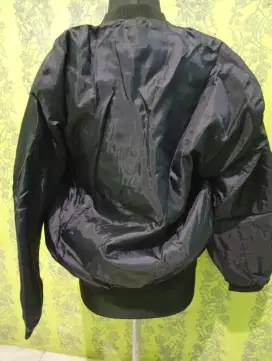 jaket parasut pria