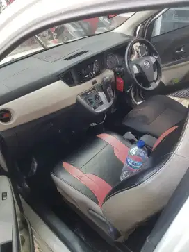 DIBUTUHKAN JD SUPIR TRANSPORTASI ONLINE.