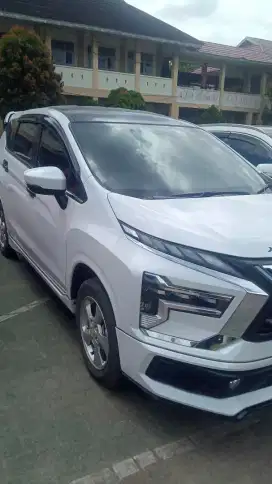 Jual mobil expander th2022 pemakaian 2023