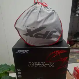 Helm JPX warna white pearl XL