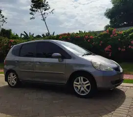 Dijual Honda Jazz GD3 tipe I DSI Tahun 2005