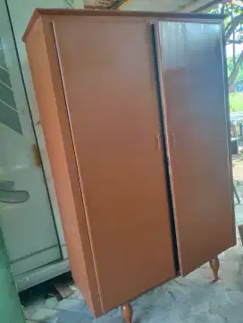 lemari pakaian 2 pintu jati belakang triplek tebal