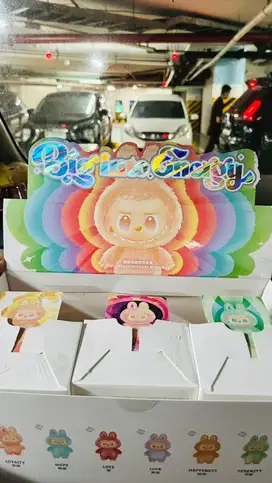 Labubu V3 (selected item)