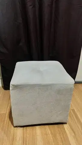 meja / bangku tamu