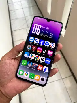 Xiaomi mi 9 flegship 8/128gb NFC Snapdragon 855 gaming