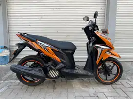 Vario 125 Techno 2012 Orange REMOT