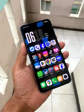 Xiaomi mi 9 flegship 8/128gb NFC Snapdragon 855 gaming