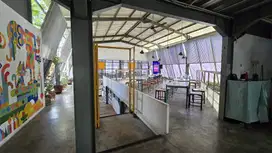 DISEWAKAN BANGUNAN KOMERSIAL EX RESTO DI MERR