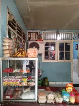 ETALASE KACA MURAH 3 SEKAT
