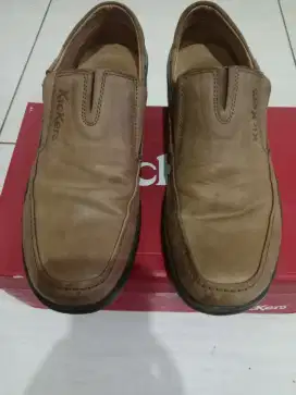 Sepatu Kickers original size 41