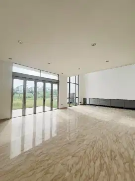 Rumah Mewah Golf Island