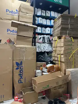 Dibutuhkan bagian paking online shop dan jaga toko listrik/elektronik