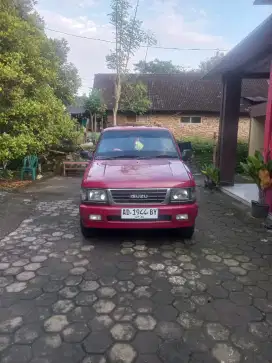 Bismillah di jual isuzu Phanter Royale tahun 2000