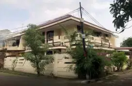 Dijual Lelang Rumah TURUN HARGA di Kebon Jeruk Jakarta Barat
