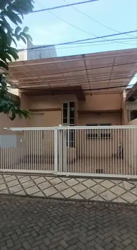 Dijual Rumah Surabaya Barat Darmo Permai Utara