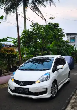 Jazz RS AT Facelift Fullset Mulus