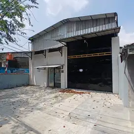 Disewakan Gudang, Luas 366m2 di Tanjung Barat , Jakarta Selatan