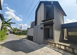 Rumah barat luwes gentan