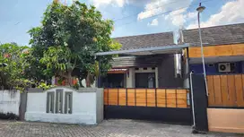Dijual rumah minimalis baru direnovasi berada dilokasi strategis