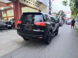 Pajero exceed diesel tahun 2009 at