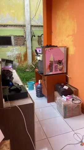 Mesin soft ice cream