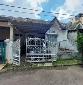 Murah meriah. Rumah 1 lantai di Nusa Loka, BSD