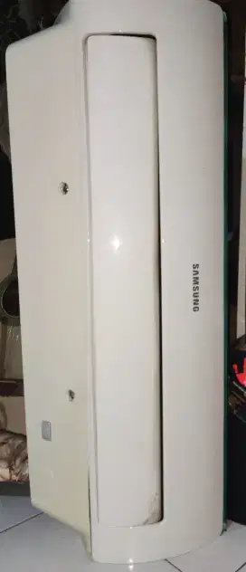 Indoor AC Samsung 1/2 pk low watt