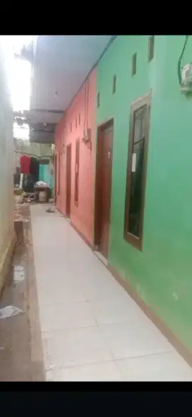 Di jual kontrkan 5 pintu terisi penuh