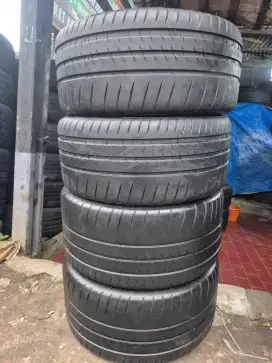 Ban copotan S.claas mechlin pilot sport Cup2 265/35 R19 285/35 R19 85%