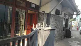 Disewakan Rumah Kelapa Dua Depok