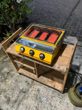 Kompor bakaran 3 Tungku