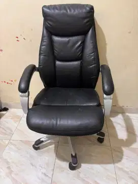 kursi kerja / kursi belajar / kursi gaming