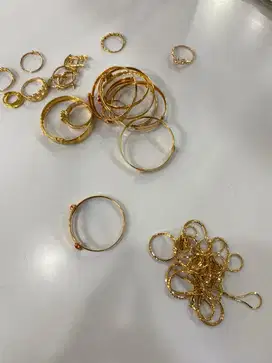 Jual beli mas dari tokoh lain