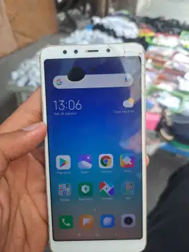 Xiomi redmi 5 ram 2/16