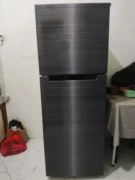 Lemari es (Kulkas) 2 Pintu Samsung Inverter 240 L