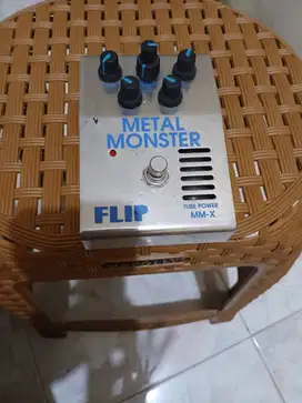 Efek Gitar Guyatone Flip Metal Monster - Vintage Made in Japan