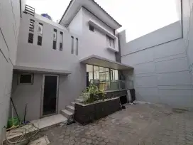 Rumah Golf Island Murah