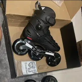 Sepatu Roda Flying Eagle F110X 3X110 - size 40
