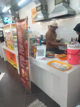 Staff Kantin Chinese food