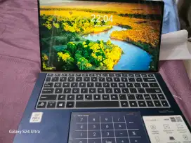 Dijual laptop asus zenbook 13 core i5 gen 10th mulus normal