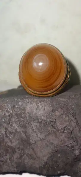Batu akik. Puser bumi.