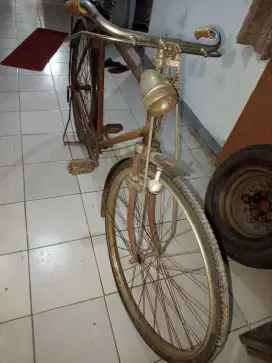 Sepeda ontel Herkules tahun 1954 harga 2,500,000
