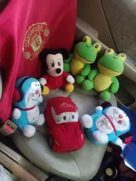 Di jual semua boneka di foto murah aja yg sayang anak bunn