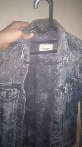 Jaket denim pull&bear , bombers giordano