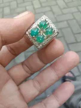 Batu cincin bacan