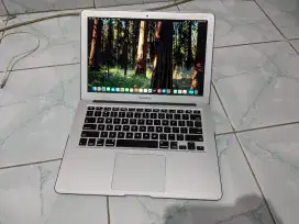Macbook Air 13 inch 2017 8/256 iCloud aman