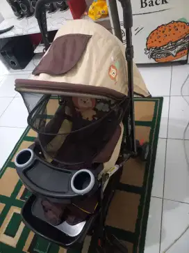Stroller bayi multifungsi